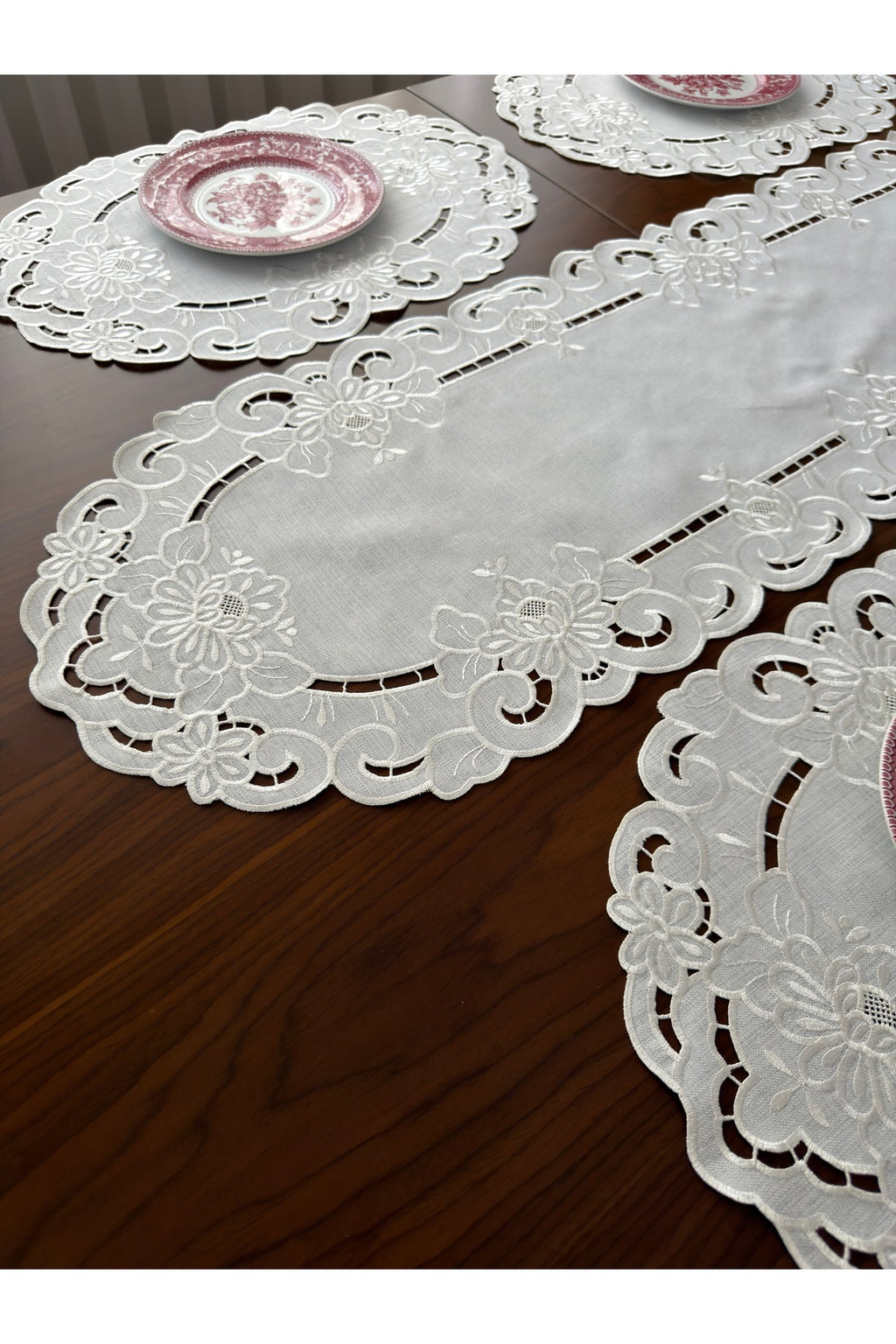 Oval Antika - Runner Delik İşi