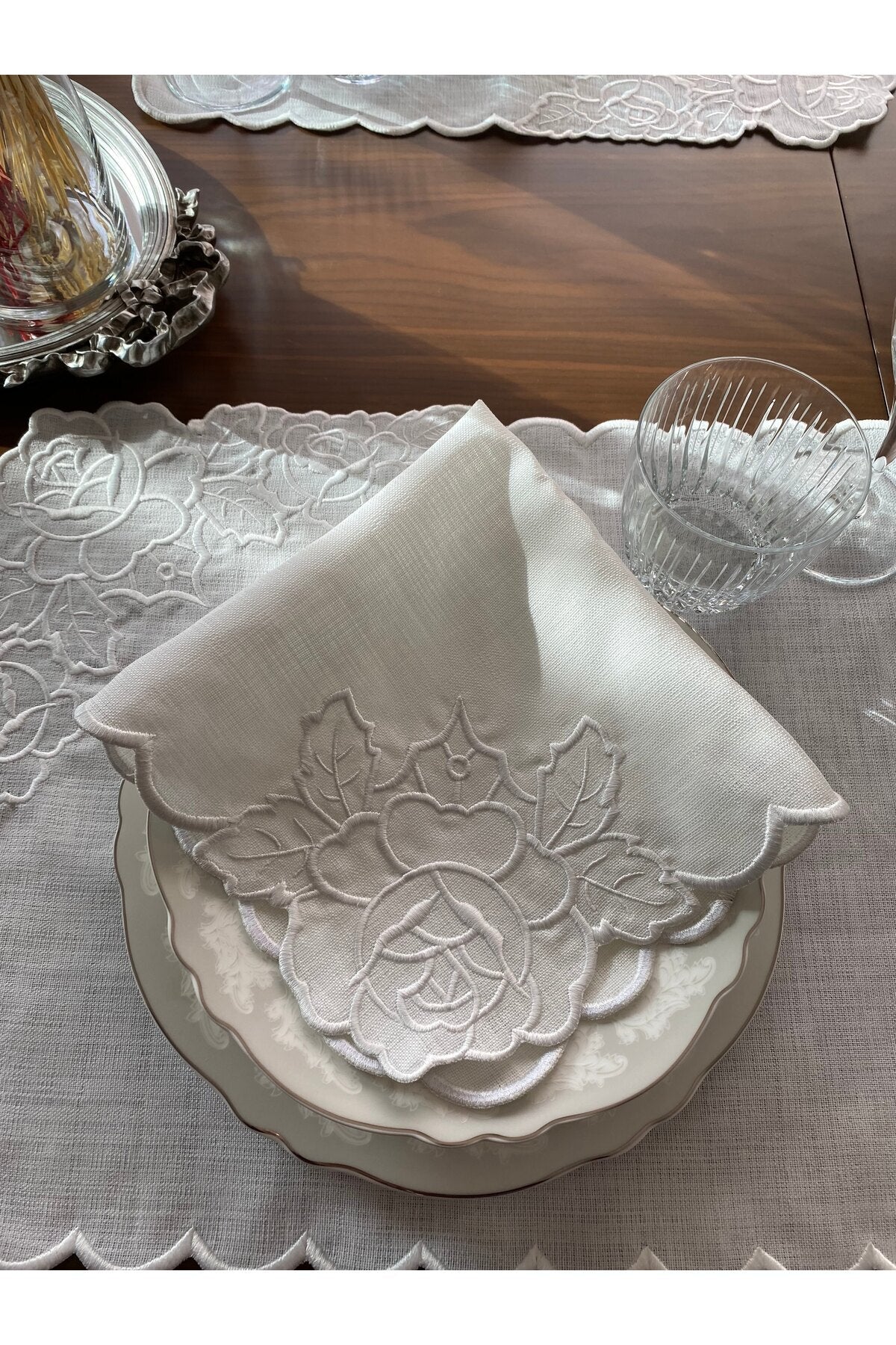 Gül Hanım - Yemek Peçetesi